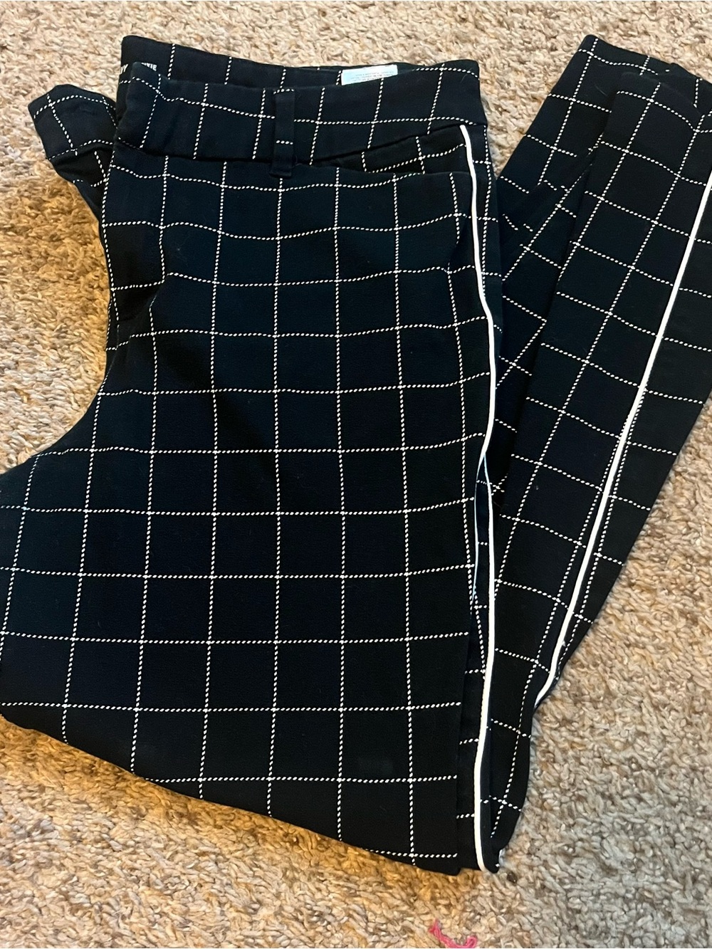 Old Navy Black Cropped Grid Pants with White Piping
